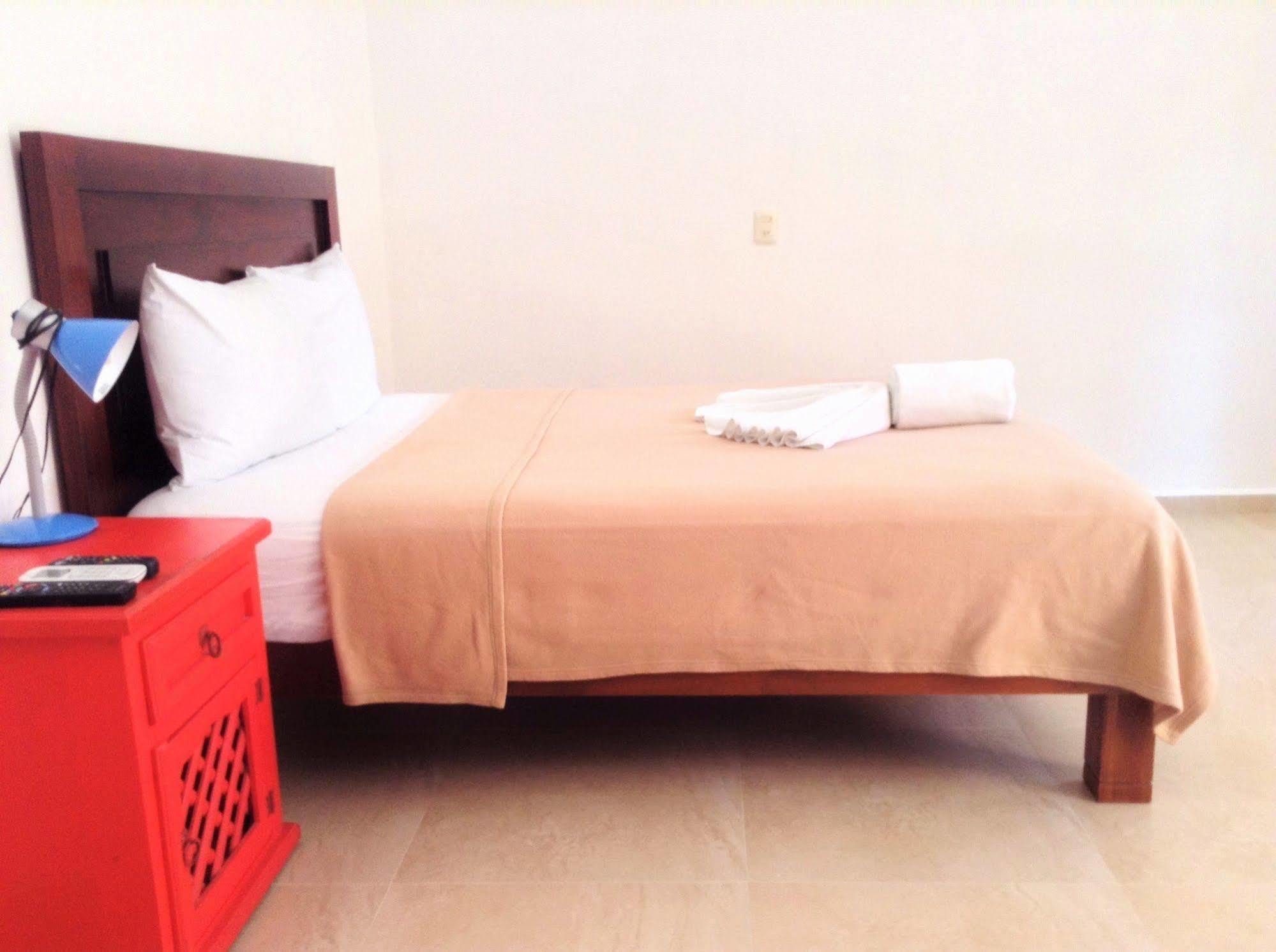 Malix Pek Tulum