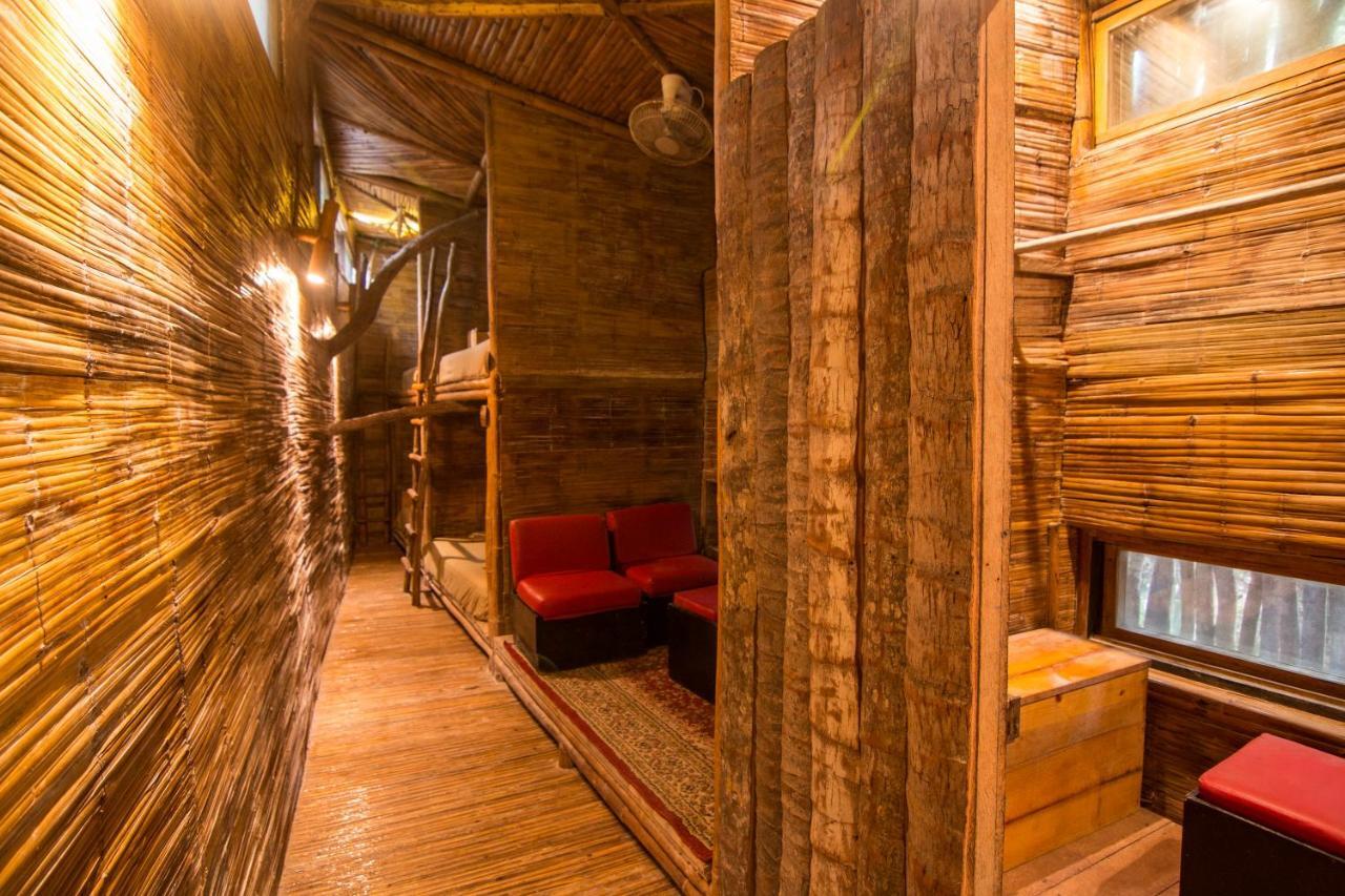 Bambu Gran Palas Hostal Party *
