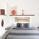 Hotel Uolis Nah