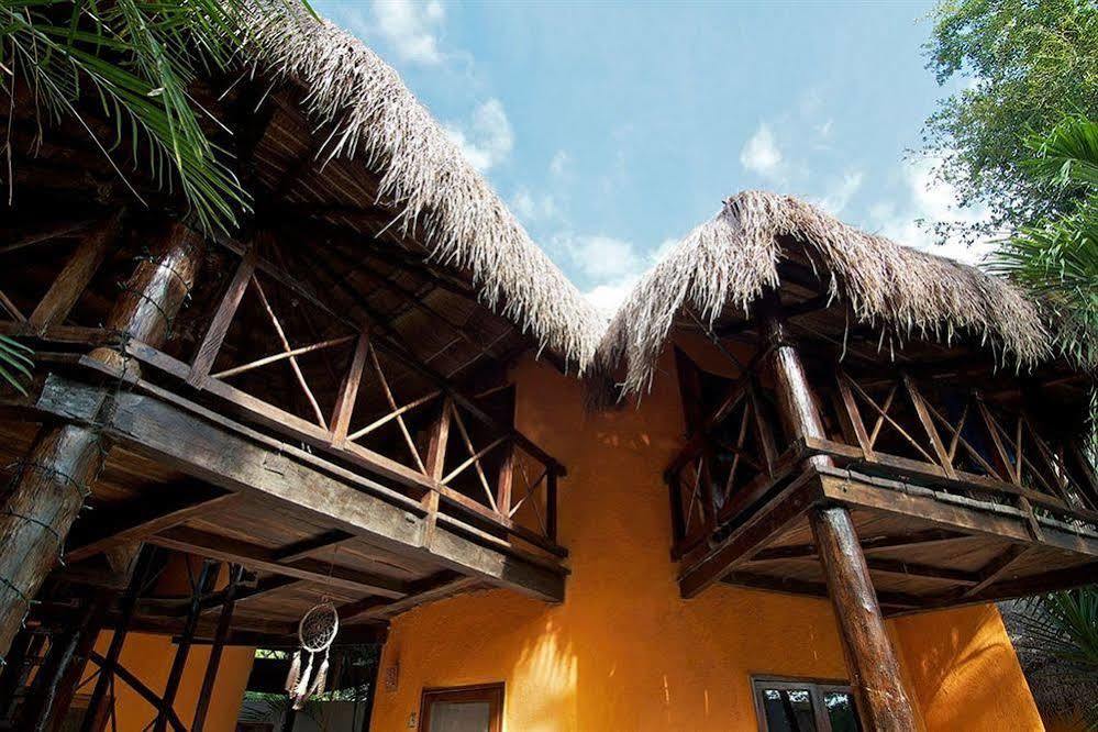 Hotel Uolis Nah 3*