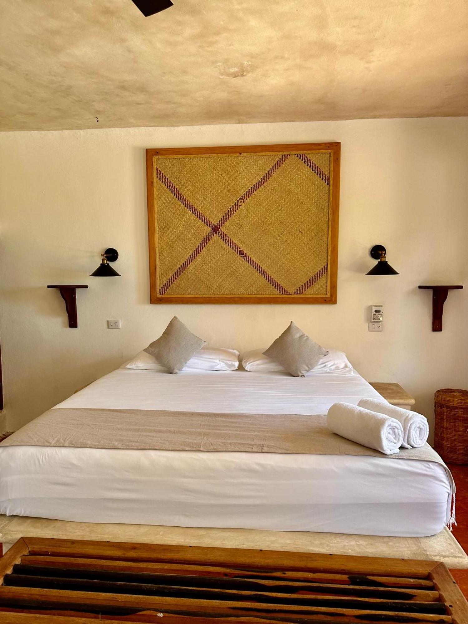 La Conchita (adults Only) Hotel