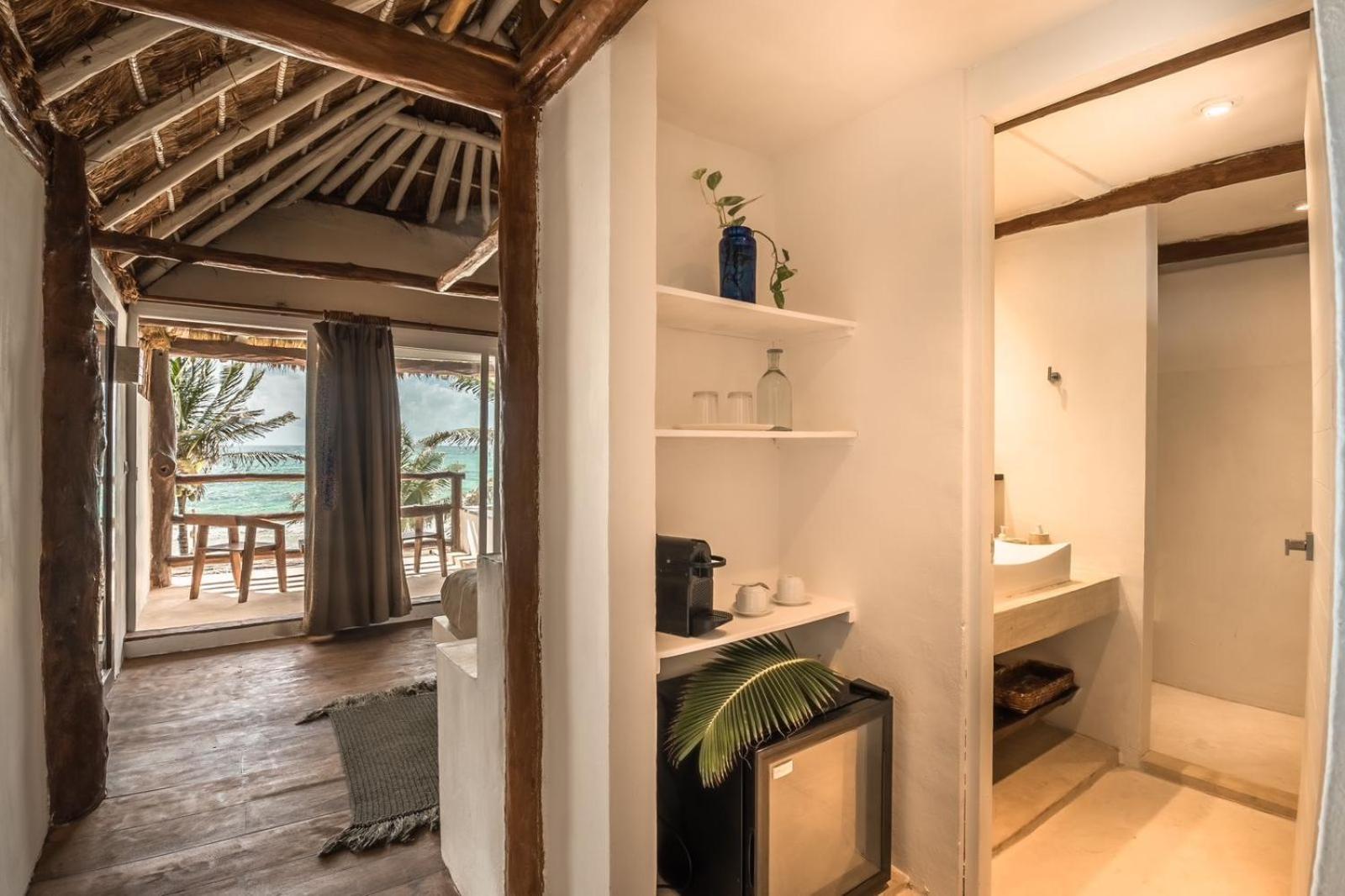 Niken Beachfront 4*