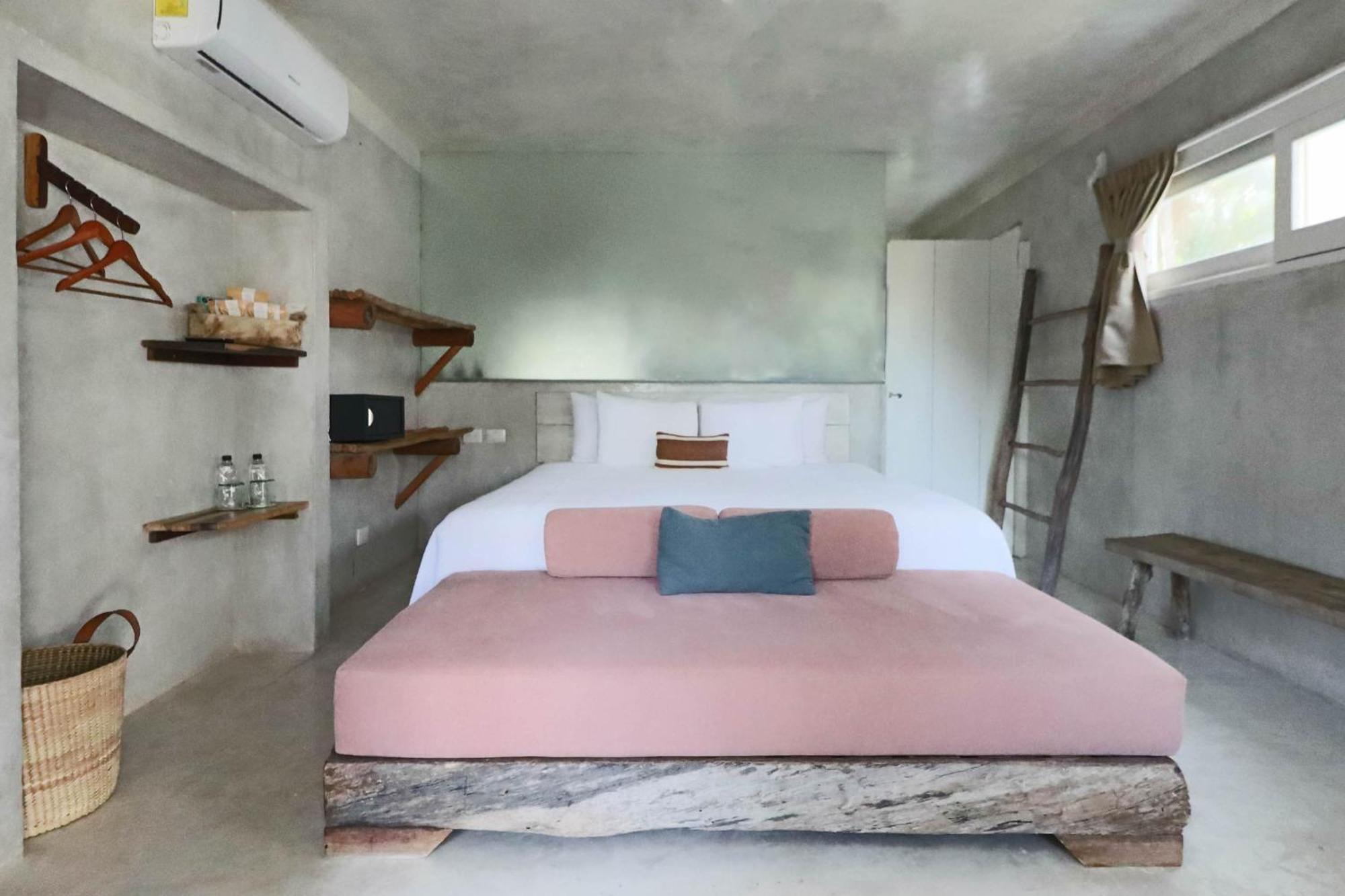 Tuup Hotel