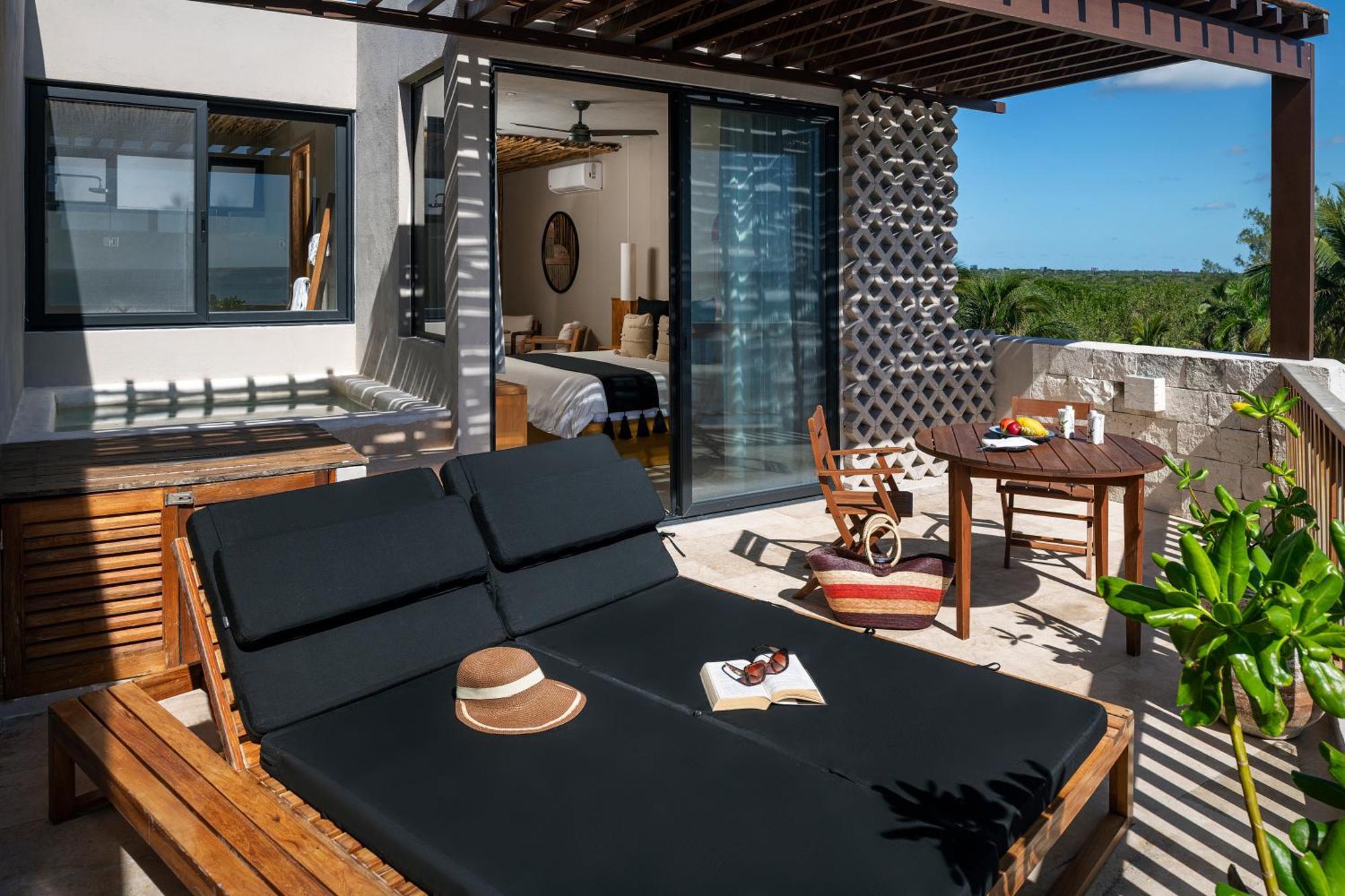 Alea Hotel
