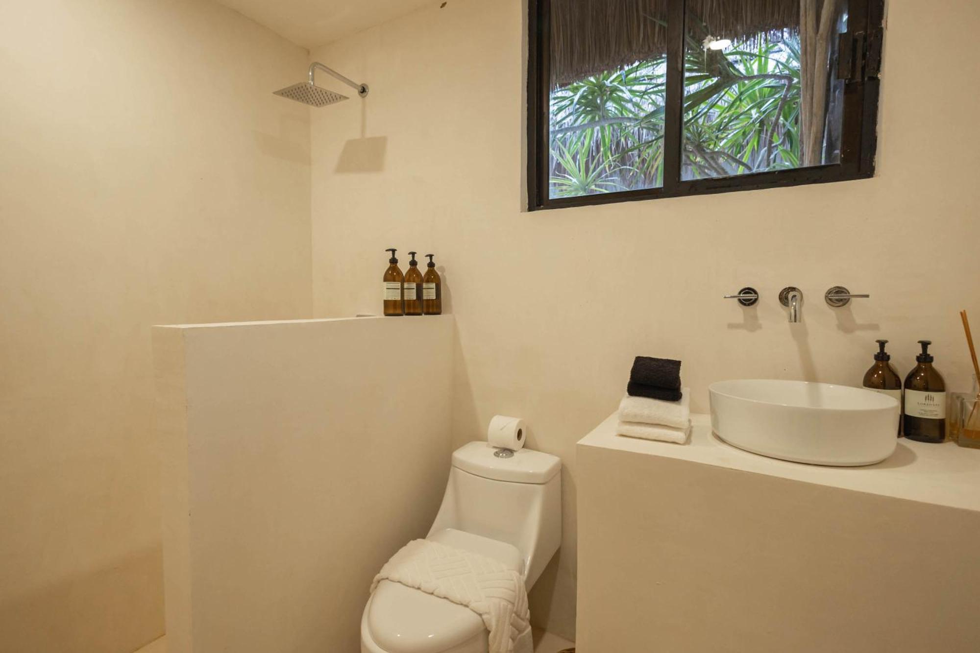 Hotel Tuup 3*
