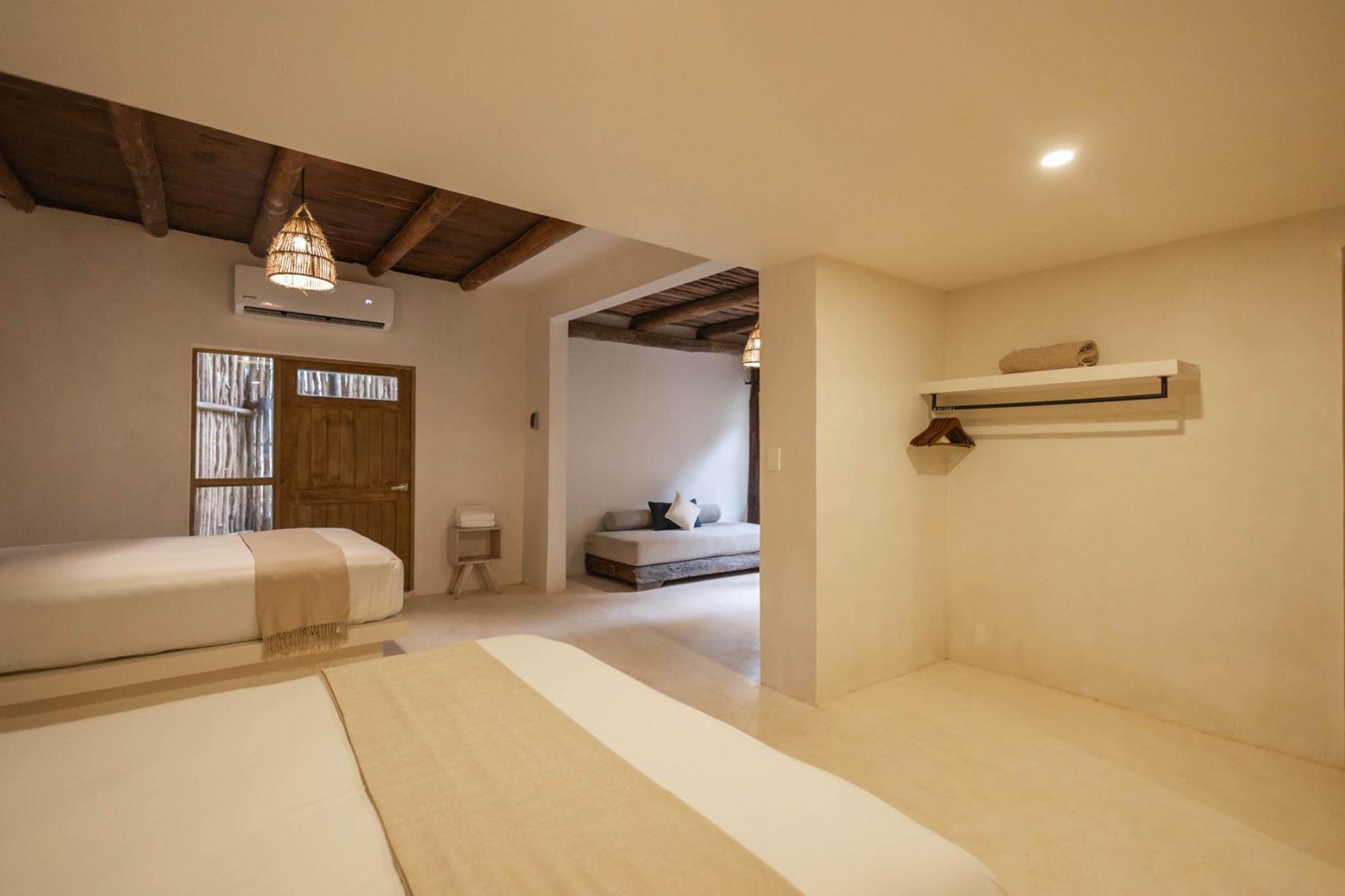 Tuup Hotel 3*