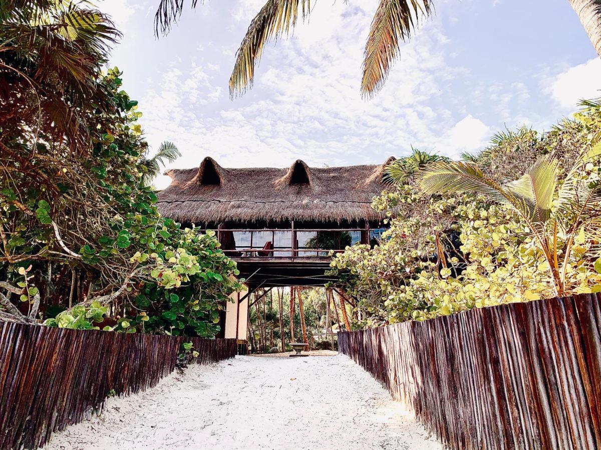 Libelula Beachfront Hotel Tulum