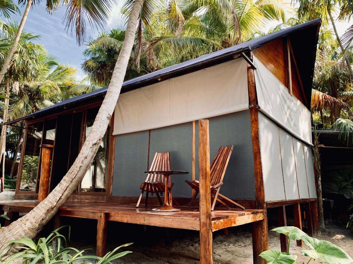 Libelula Beachfront 4* Tulum